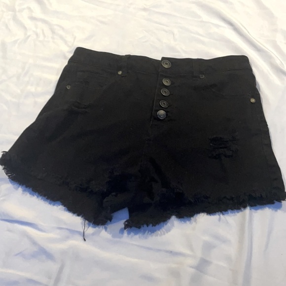 Black high waisted shorts - Picture 1 of 1